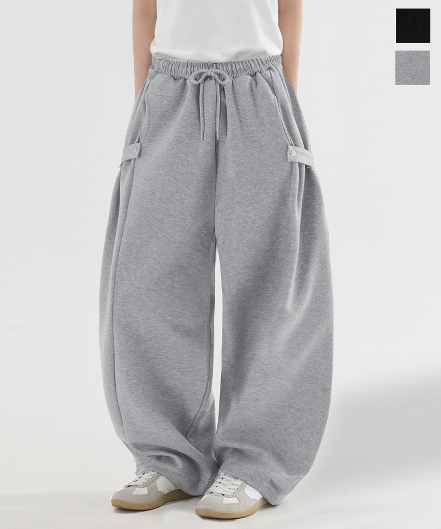 Curved Side Snap Wide Sweat Pants