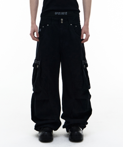 Op. 08 BIND CURVED CARGO PANTS BLACK