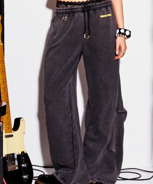 Curved Seam Sweatpants чёрный