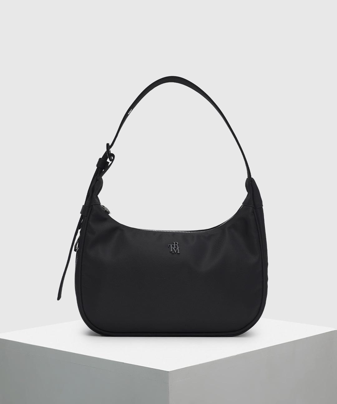 TRM Recycle Нейлон Широкий-Up Eyelet Hobo Bag T76W