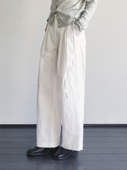 Belted Two-tucked Нейлон Брюки Белый AT6PAA023WT