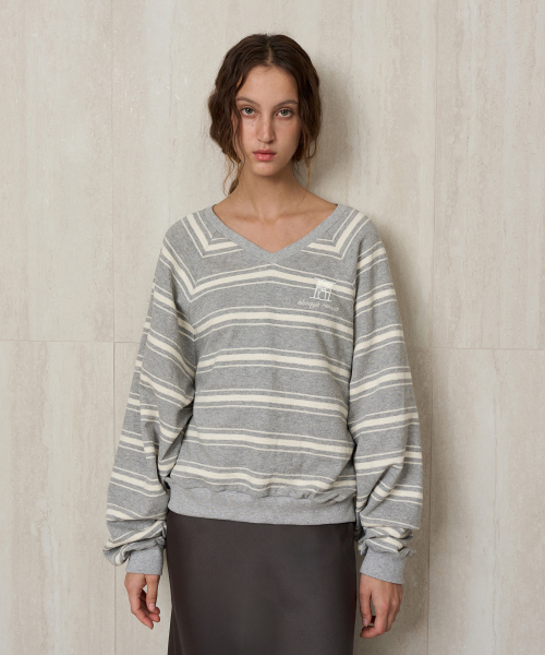 STRIPED KNIT PULLOVER GRAY