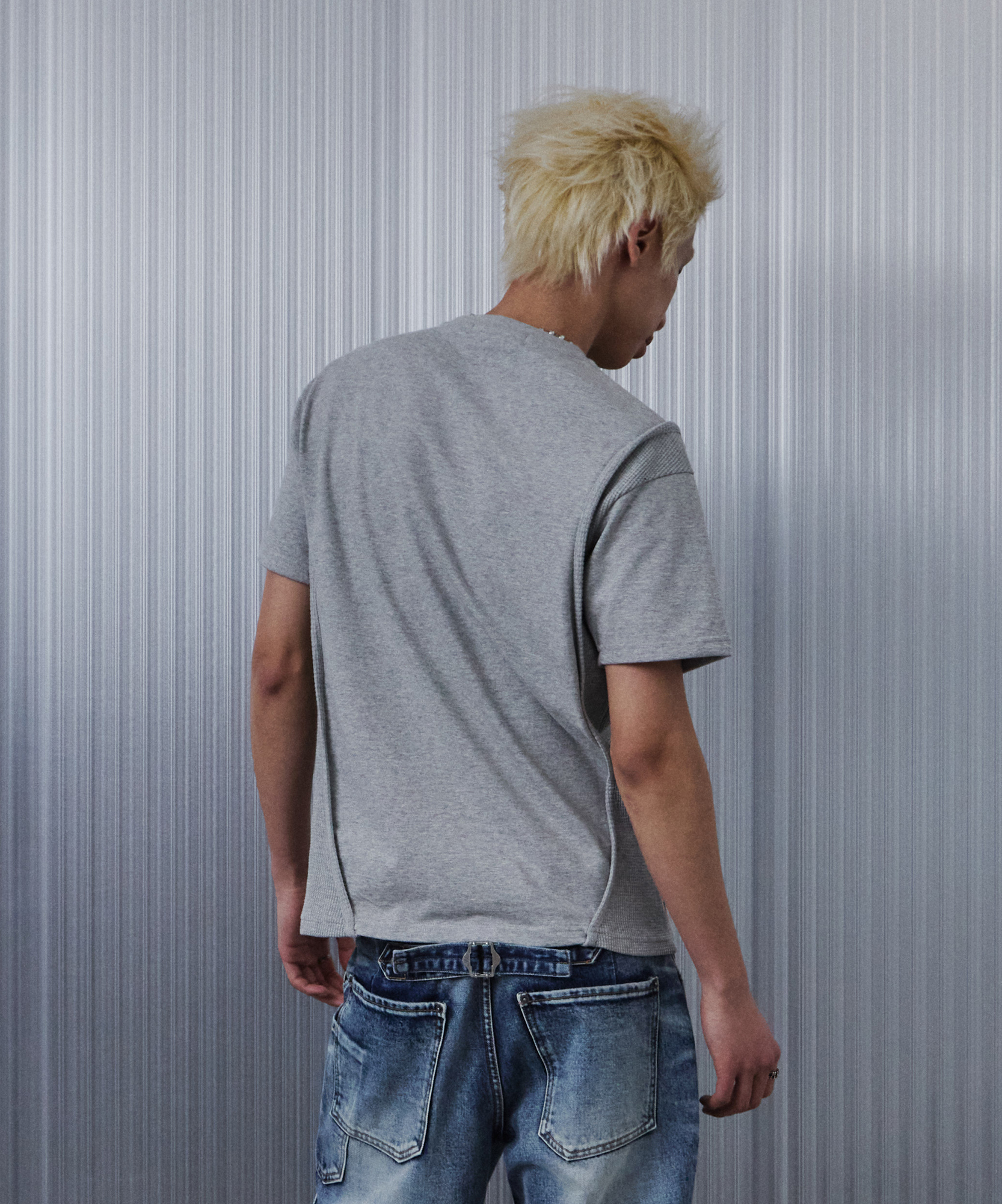 Curved Line Technical T