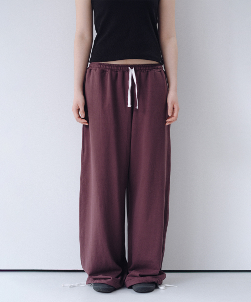 TWO-WAY STRAIGHT PANTS, BURGUNDY