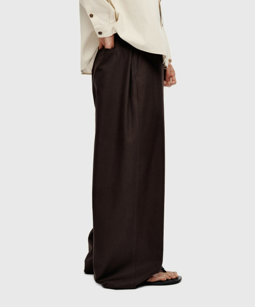 Pleated Pants - Dark Brown