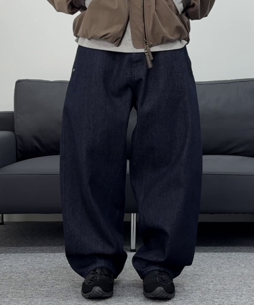 Loose Curved Jean_Raw Indigo