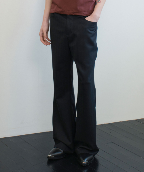 STRUCTURED HERRINGBONE FLARE PANTS (BLACK)
