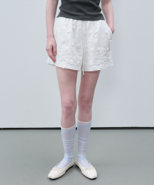Flower jacquard short pants [FRSP06SP01]_White
