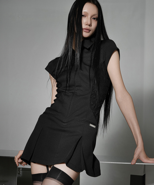 CONTOUR FRAME DRESS