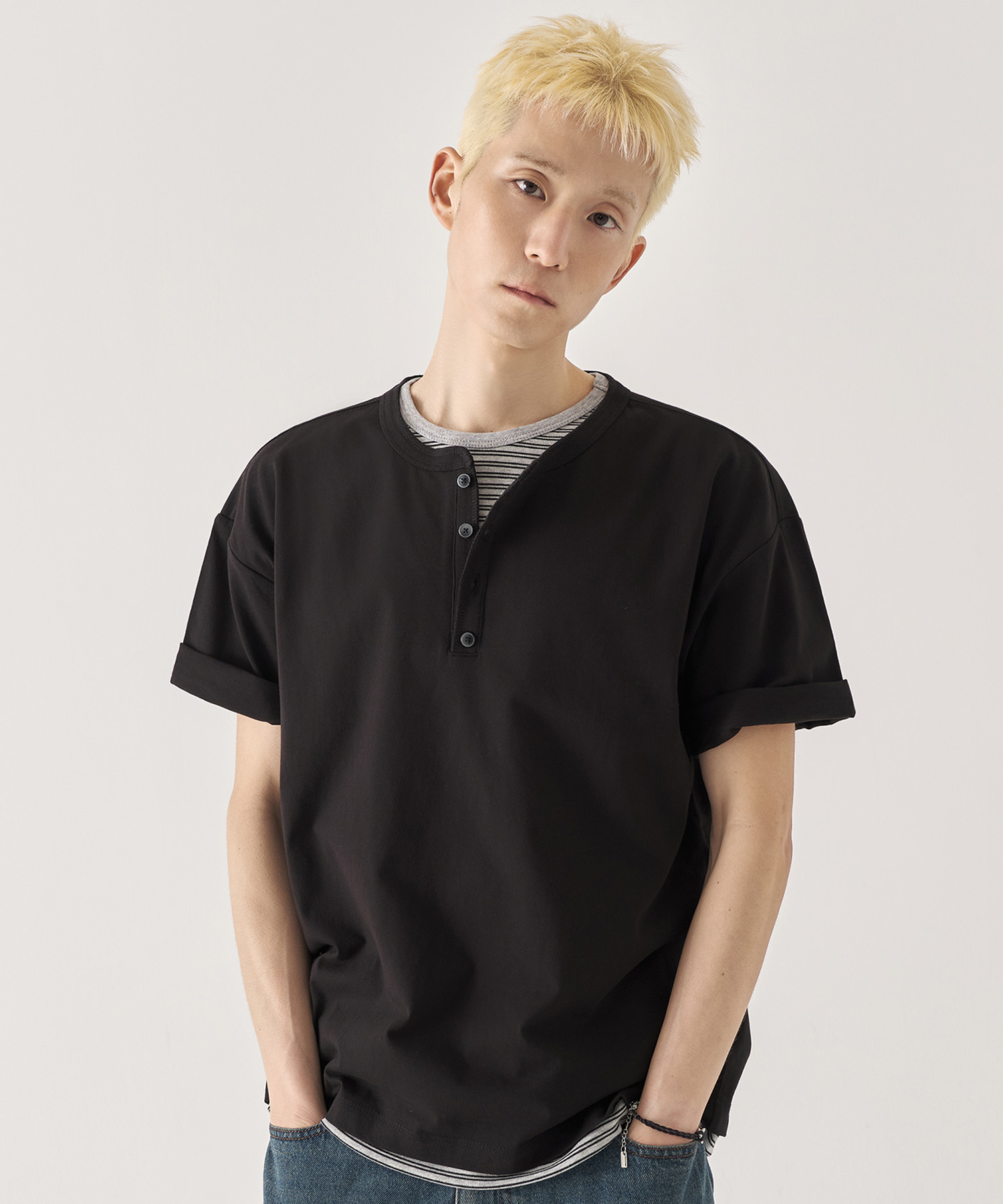 Striped Layered Henley Neck Short-Sleeve T-Shirt_Black