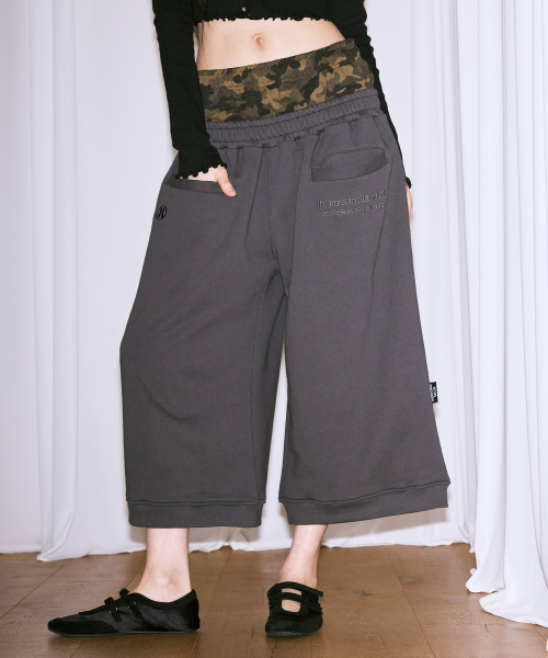 CAMO LAYERED BERMUDA