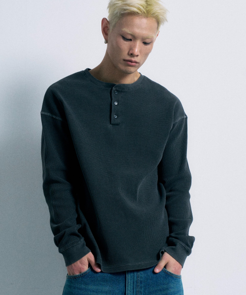Вафельный лонгслив хенли Washed Charcoal