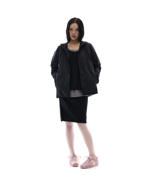 Paneled лёгкий Windbreaker / чёрный