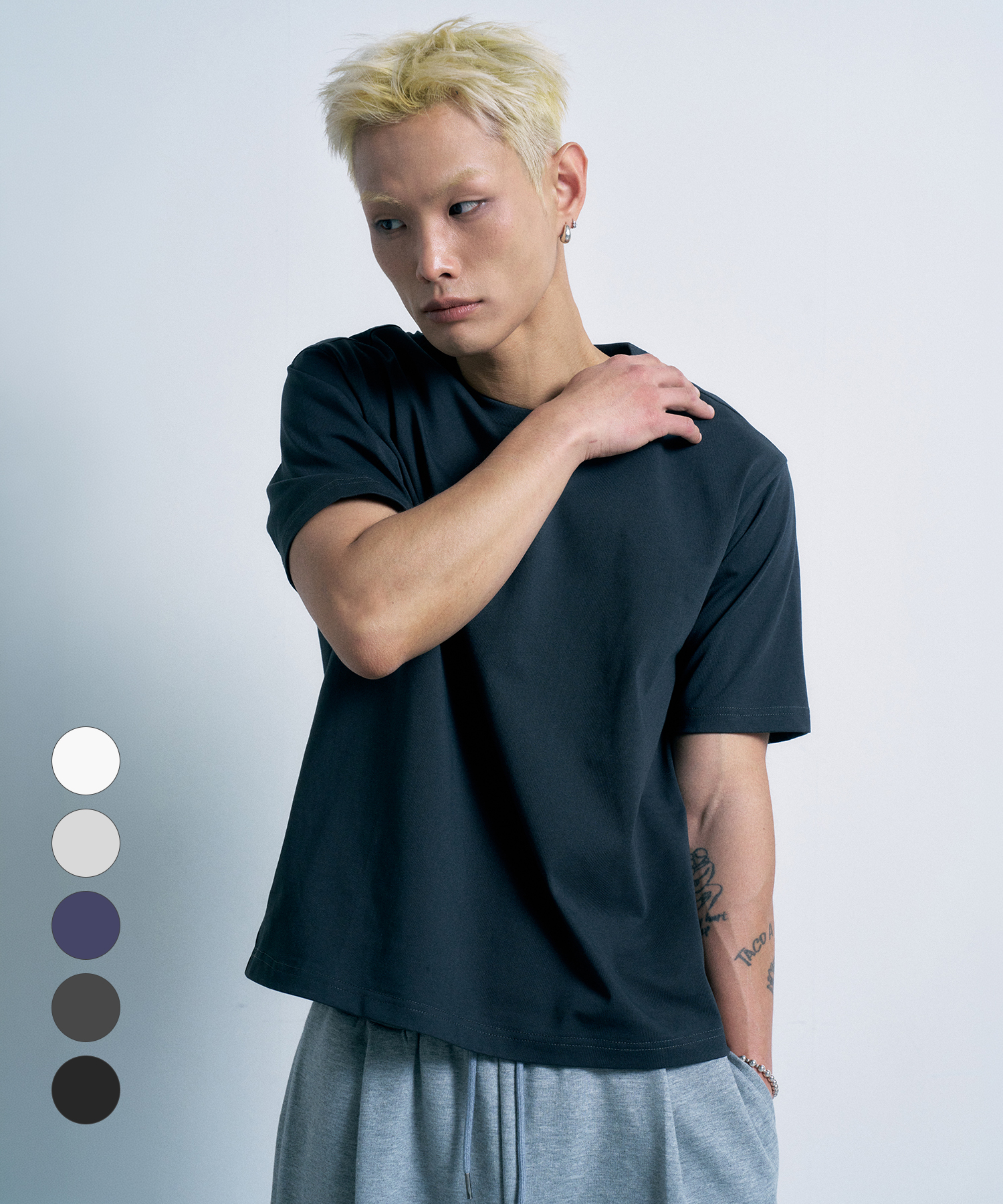 Базовая футболка 5color