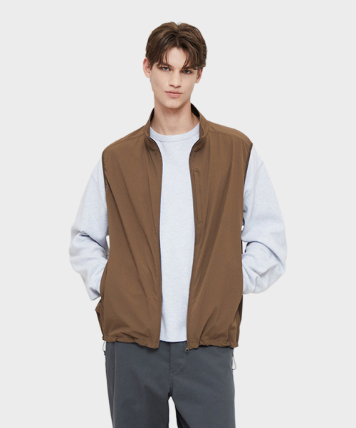 Tech Woven Vest Brown