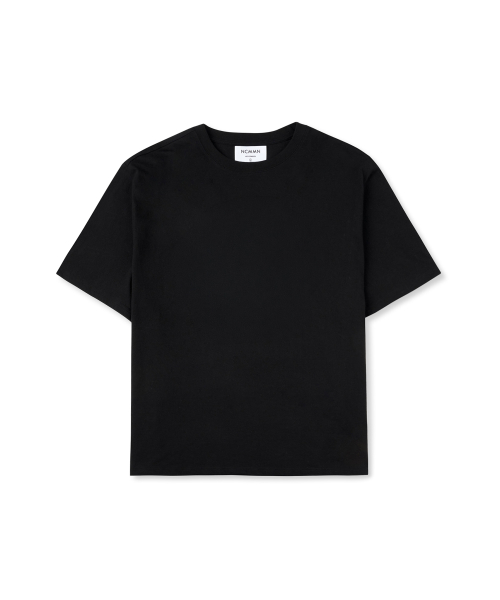 Слегка укороченная футболка оверсайз Black