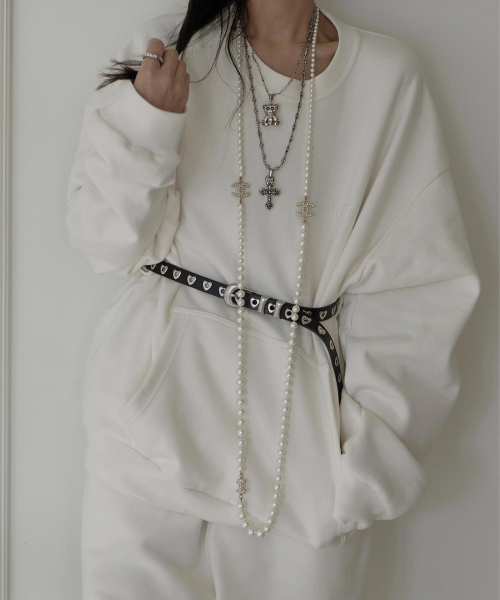 ARTIST SWEAT SHIRTS (WHITE)