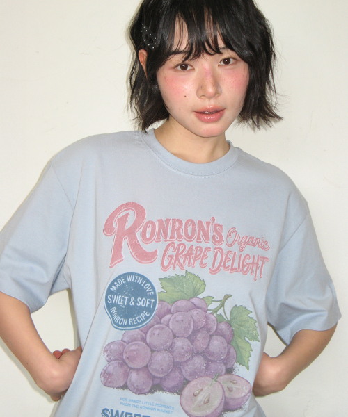 VINTAGE GRAPE OVER FIT T SHIRT SOFT BLUE
