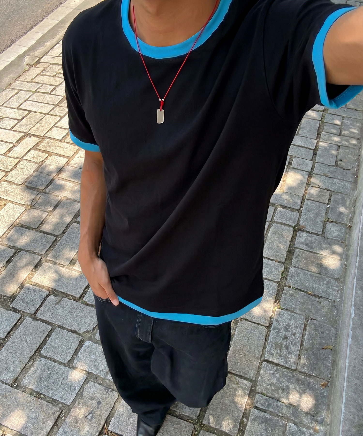 LAYERED HALF T(BK)