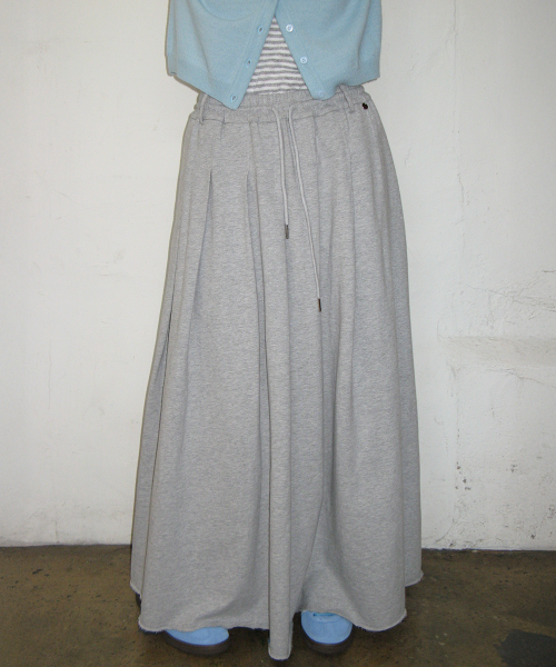 SWEAT PLEATS LONG SKIRT GREY