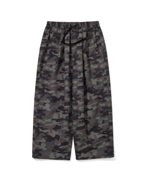 Широкие брюки 532 с защипами Green Camo