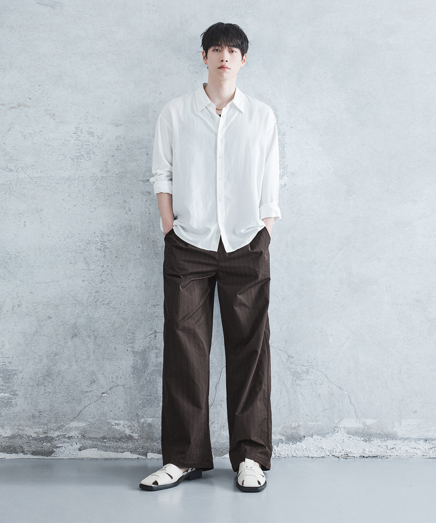 RUSTLE STRIPE BANDING PANTS [BROWN]