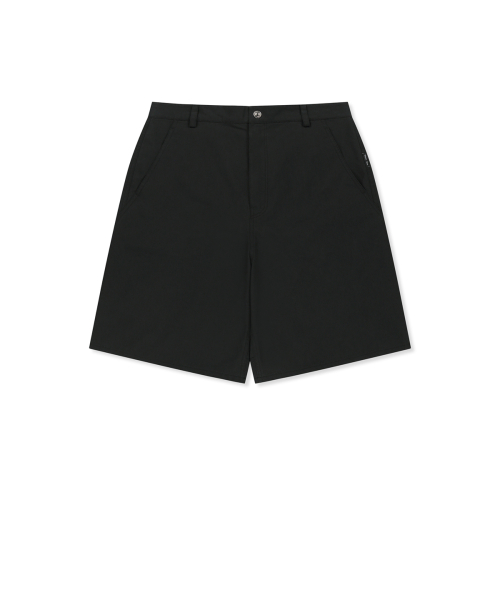 CURVED SEAM BERMUDA PANTS FOR MEN IN BLACK
