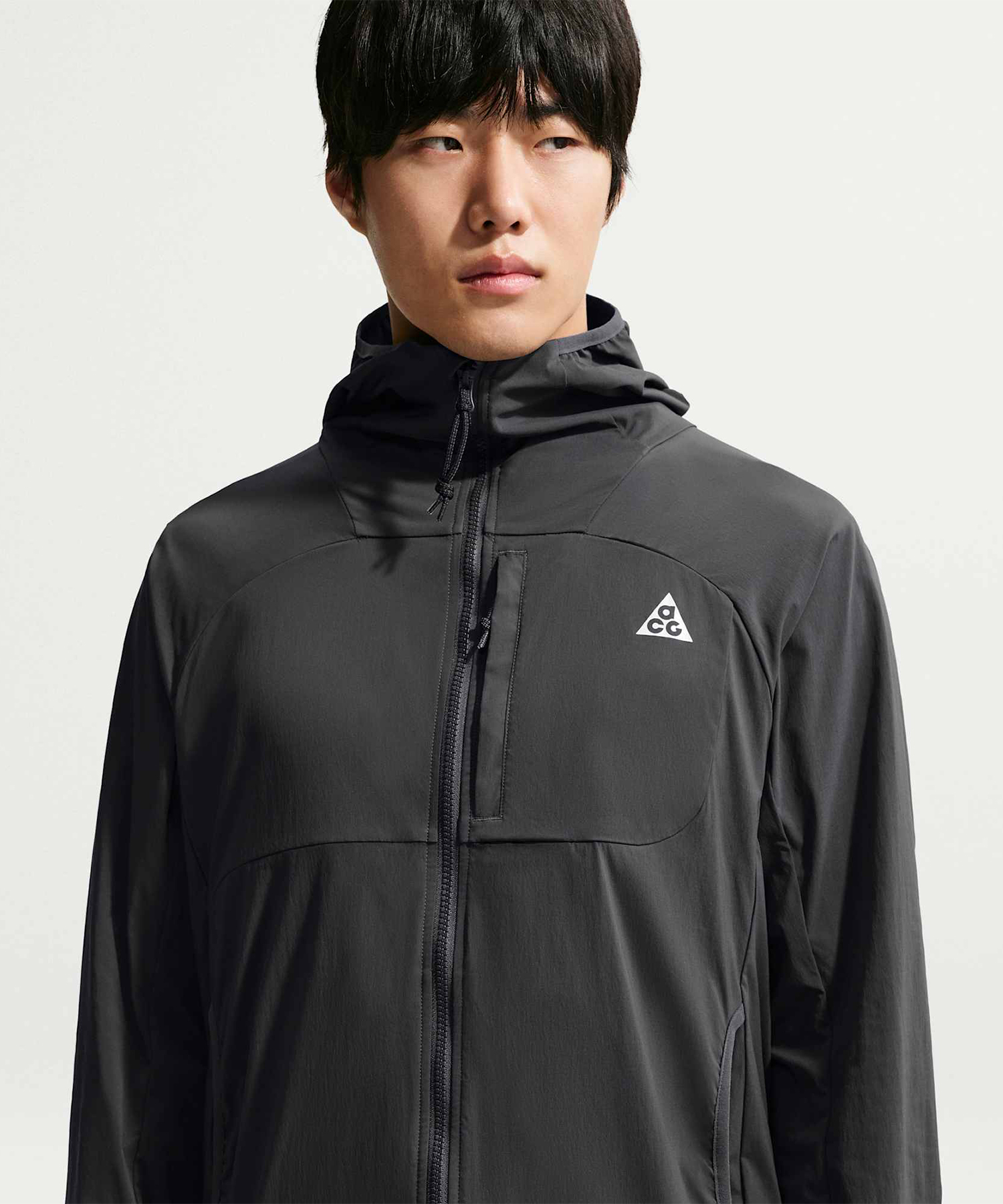 U ACG FIVE TOWERS PACK JKT - ANTHRACITE/ANTHRACITE/чёрный/(SUMMIT белый)