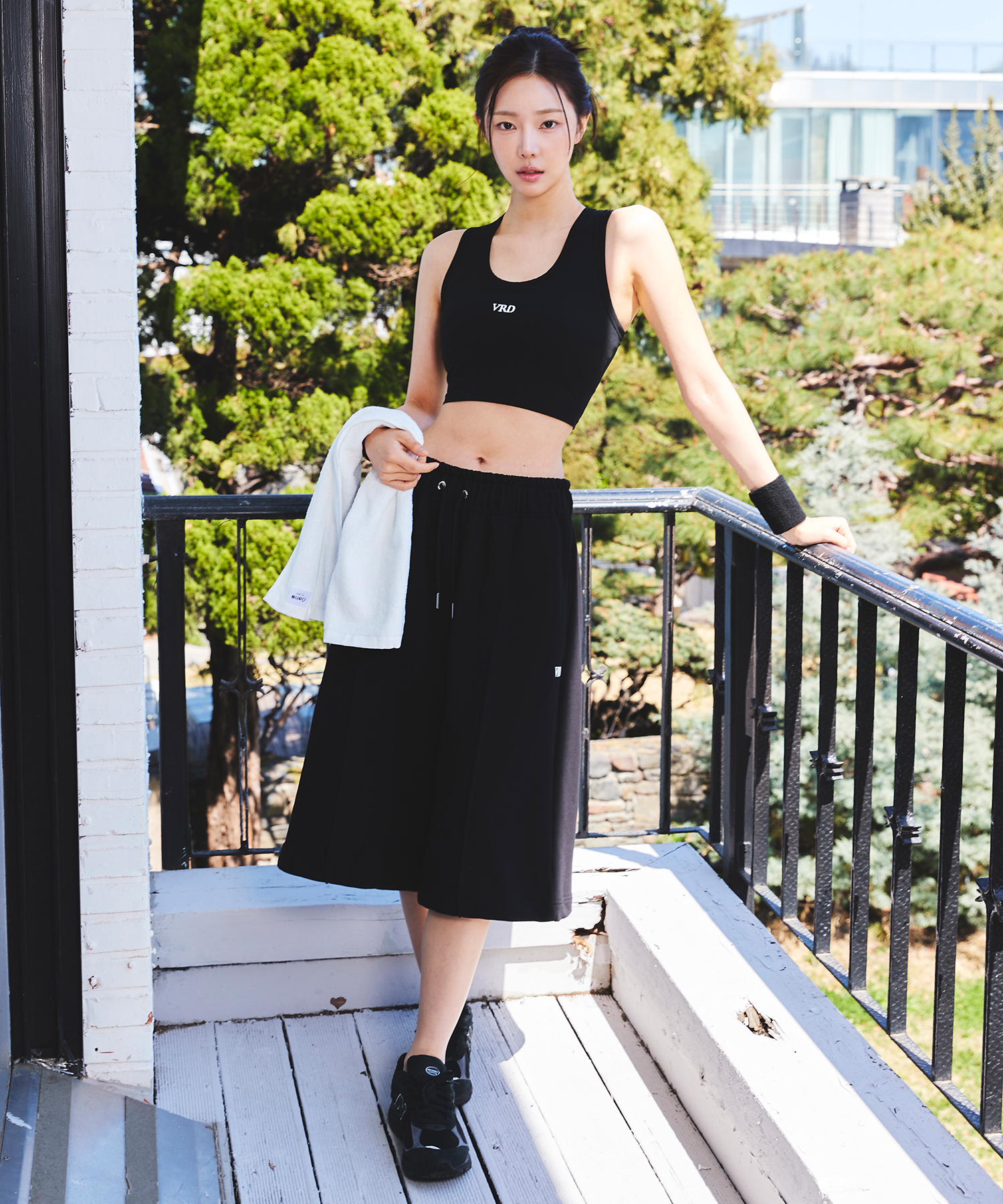 Sсторонний Giant over short sweatбрюки-Чёрный