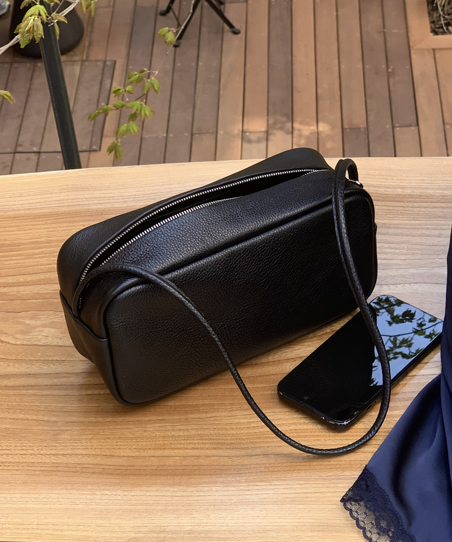 Square shoulder bag