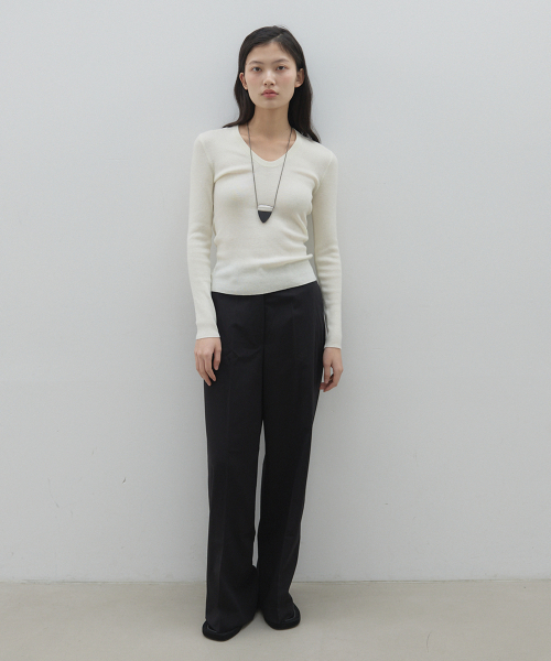 Wide straight slacks _ black