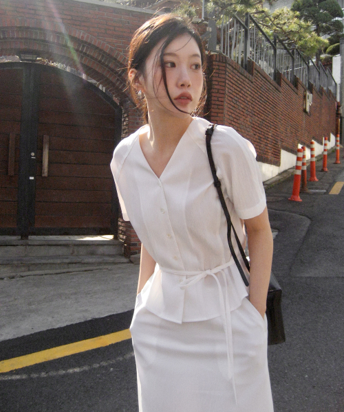 Блузка SOPHINE V-NECK TEXTURED RAGLAN BLOUSE_2colors