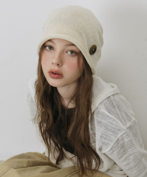 BUTTON ROLL UP BEANIE HAT_IVORY