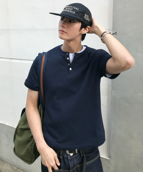Вафельная футболка henley-neck полукроп [Navy]