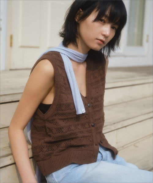ELMO KNIT VEST BROWN