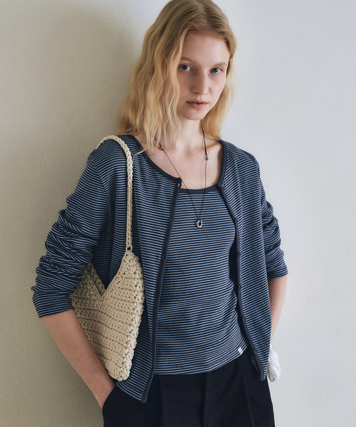 Stripe sleeveless cardigan set Charcoal