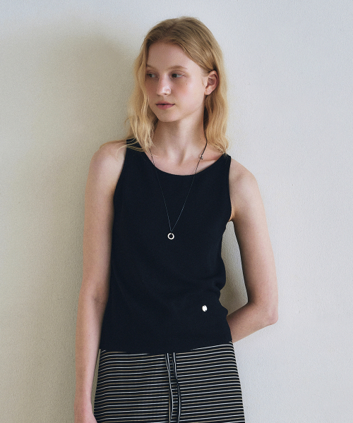 Airy knit sleeveless top Black