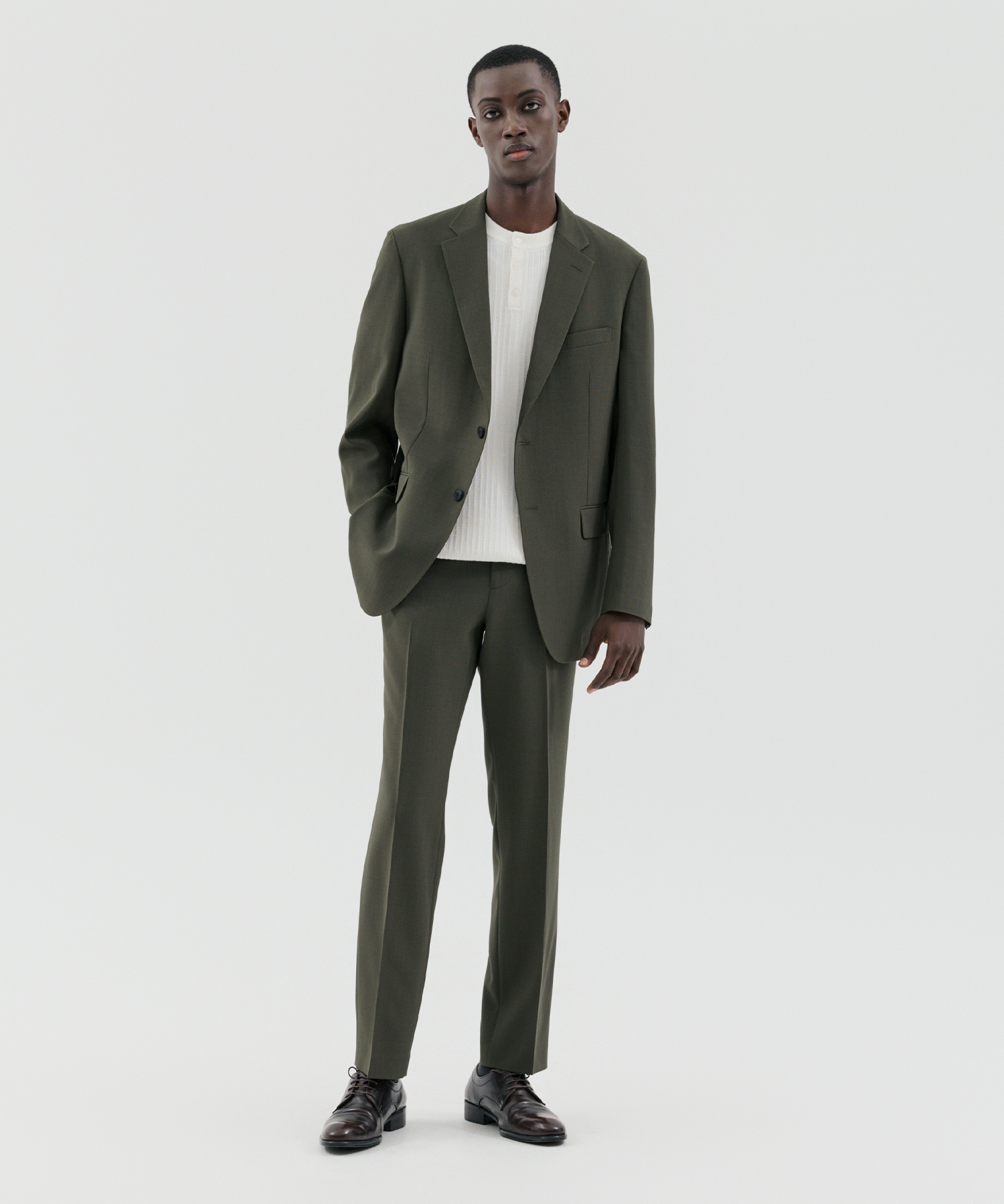 Canterbury Essential Linen-like Set up Suit