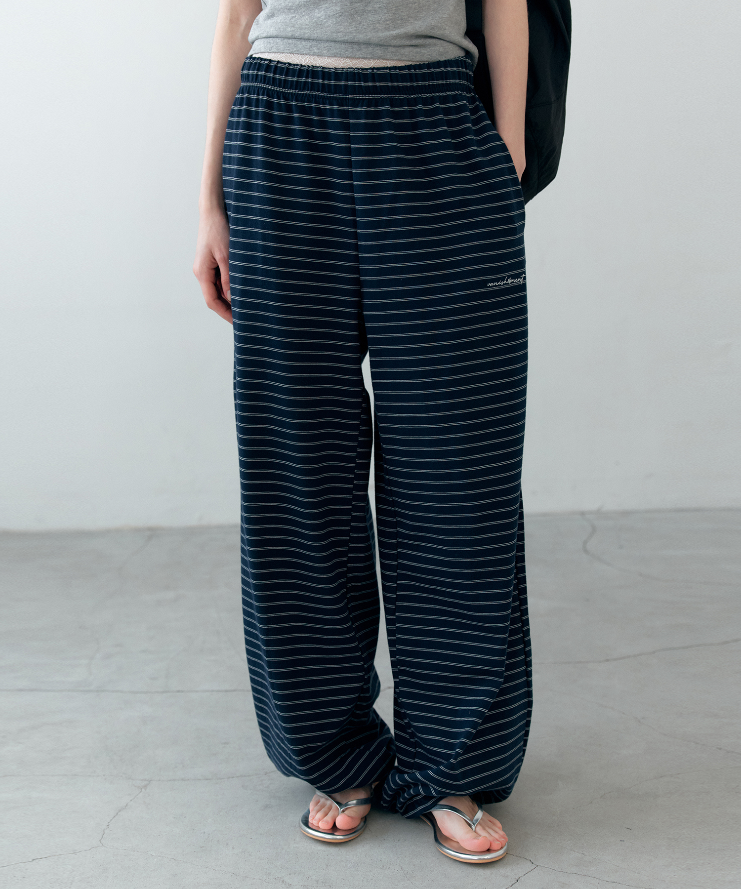 Stripe banding pants navy