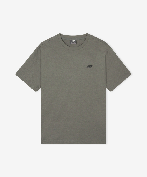 뉴발란스 NBNEG31633 / UNI FROZEN ESSENTIAL 스몰로고 반팔티 (KHAKI)