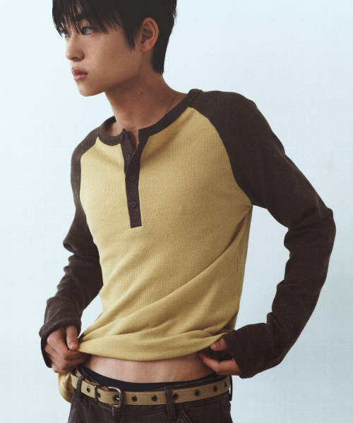 Reglan Henly Neck Long Sleeve Brown