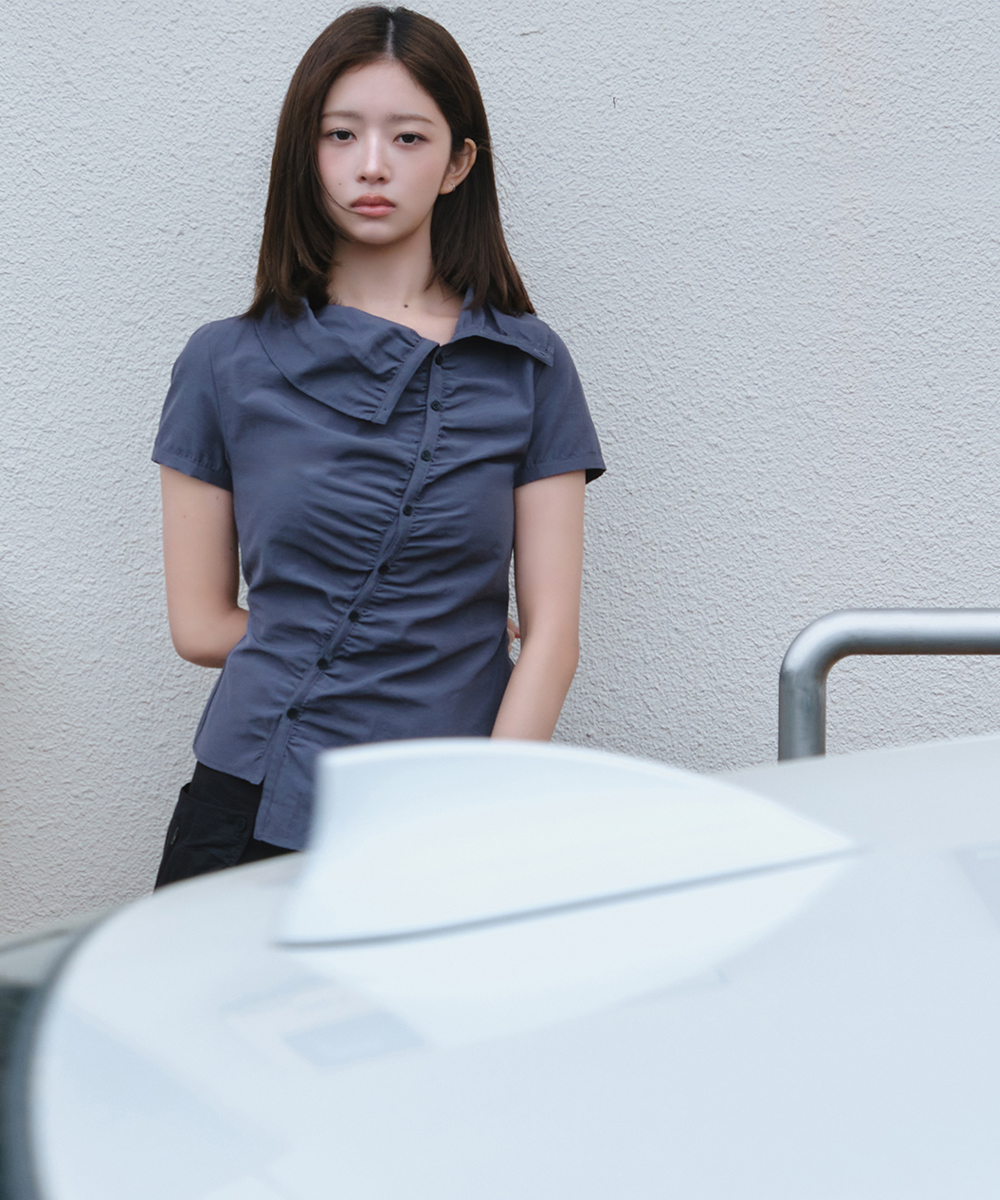 High neck shirring button shirt CHARCOAL