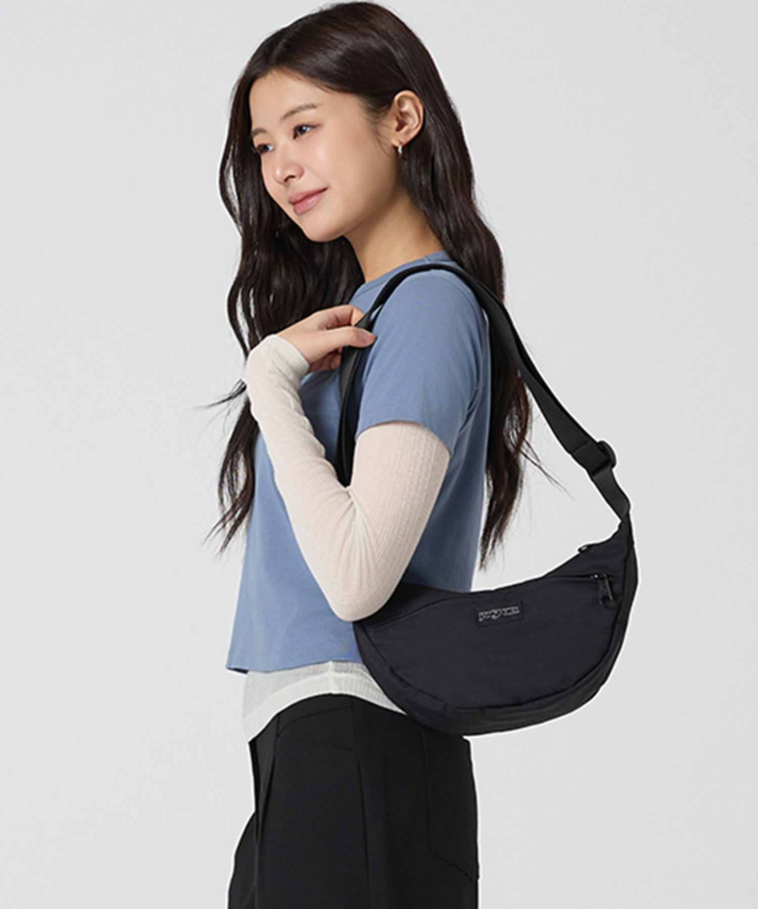 Небольшая сумка кросс-боди SOFT NYLON BLACK