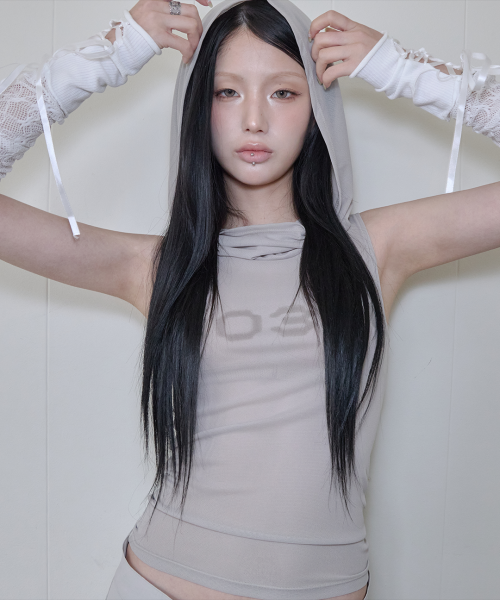 Draped Mesh Hoodie Sleeveless / Light Khaki