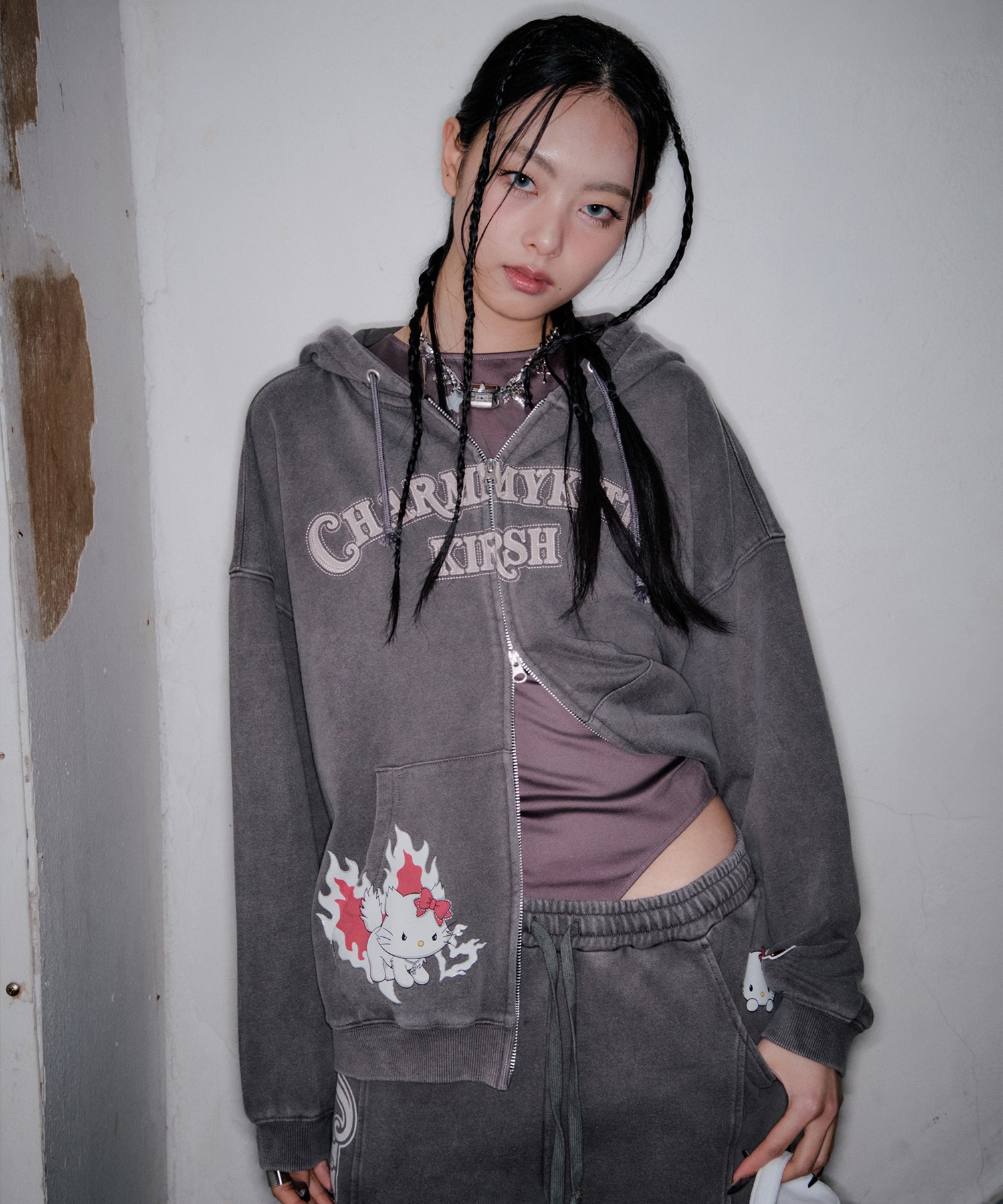 KIRSH X CHARMMYKITTY LOOSE-FIT HOODED ZIP-UP
