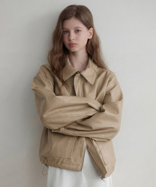 Кожаный бомбер Les с карманами (beige)