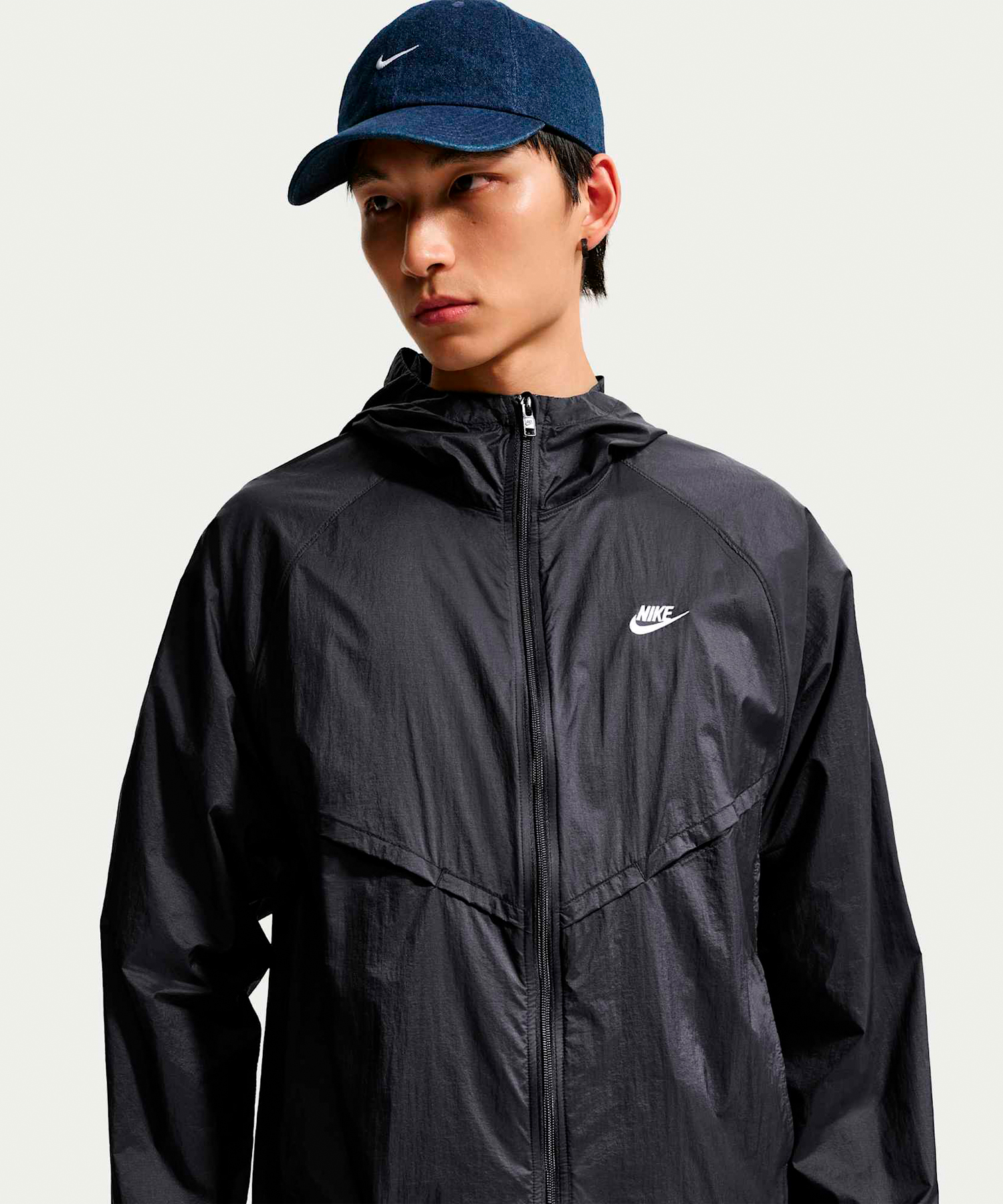 Ветровка без подкладки NIKE Windrunner M - Black:White / IO9628-010