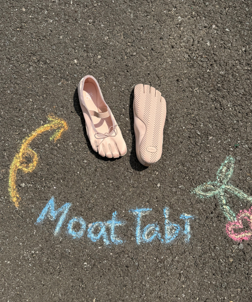 Moat Tabi Flat