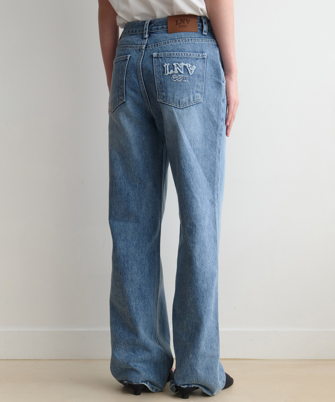 Джинсы esu LNV denim jeans (средний синий)