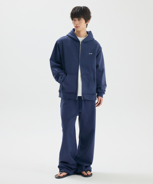 Basic Straight Sweatpants / Navy